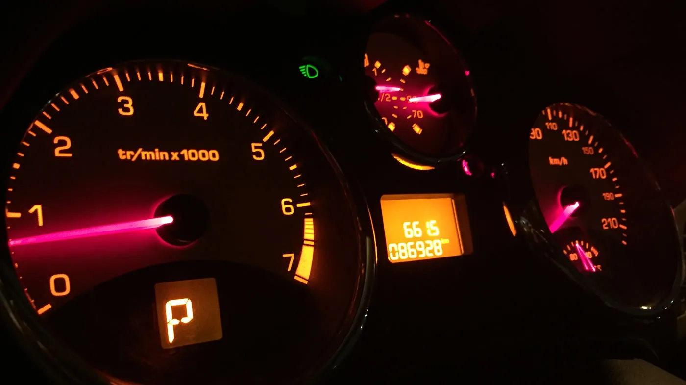 新車中古車販売画像